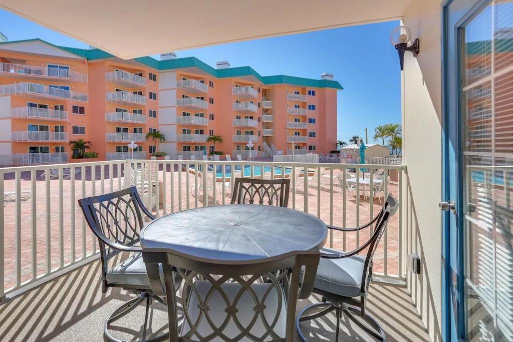 Beach Palms- Unit 102 Aparthotel Clearwater Beach Buitenkant foto