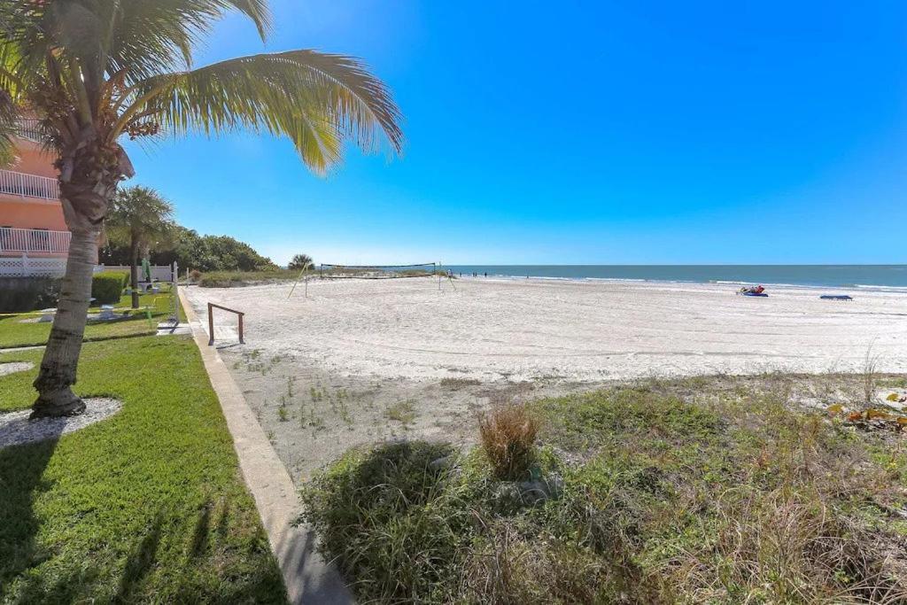 Beach Palms- Unit 102 Clearwater Beach Buitenkant foto