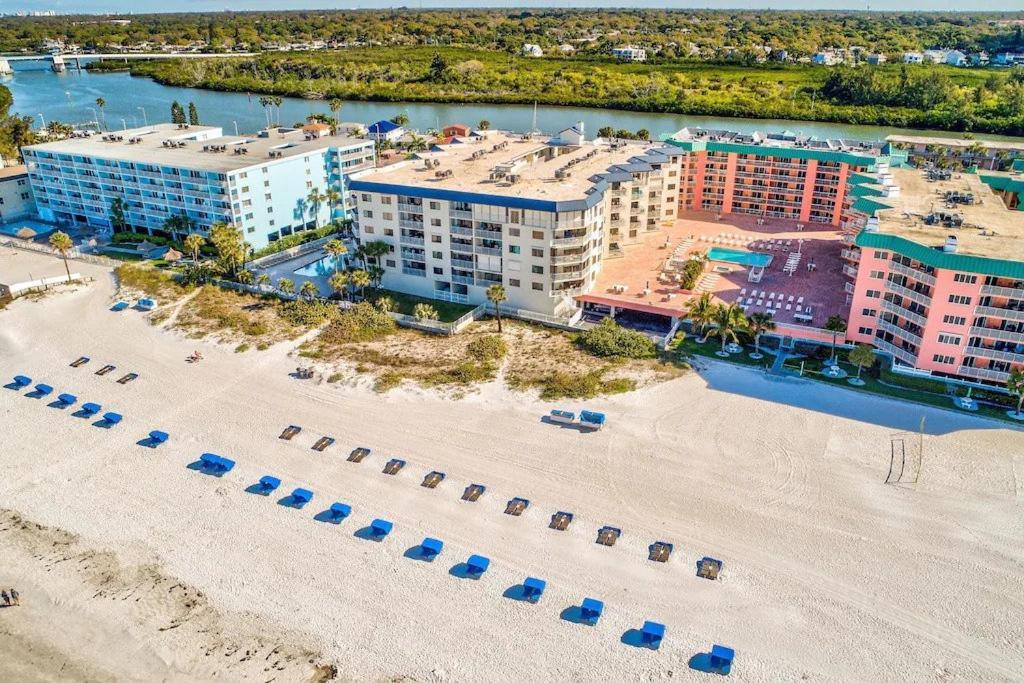 Beach Palms- Unit 102 Aparthotel Clearwater Beach Buitenkant foto